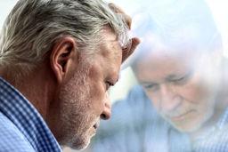 عوامل موثر بر سلامت روانی در میانسالی چیست؟