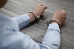 شلیک مرگبار به همسایه/ متهم: از خودم دفاع کردم