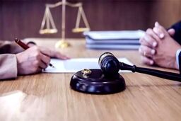 ازدواج با پسرعمو در 14 سالگی، طلاق در 20 سالگی