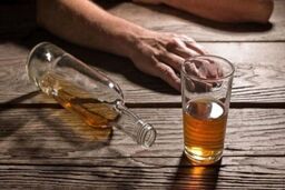مشروبات الکلی تقلبی در ماکو جان ۳ نفر را گرفت