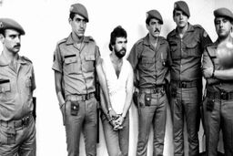 زندگی عجیب یک مامور پلیس که قاتل سریالی شد/ عامل جنایت‌های خیابانی با گلوله‌های دو مرد به قتل رسید