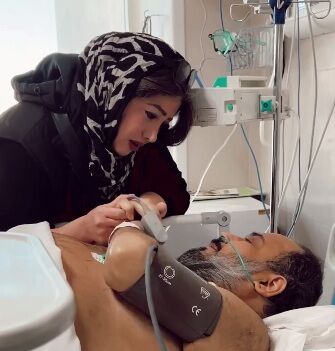 ببینید: عاشقانه ای از زندگی رضا داودنژاد و همسرش