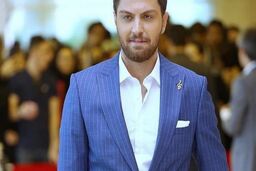 بیوگرافی کامل امیرحسین فتحی بازیگر نقش سامان در سریال قطب شمال