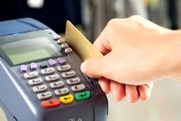 منشی سارق روزی 30میلیون تومان از درمانگاه دزدی می‌کرد