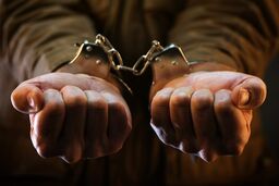 پایان بازی مافیا با رفیق‌کشی به خاطر یک دختر