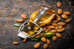 روغن بادام تلخ برای چی خوب است؟
