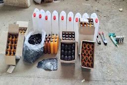 روش‌های پیچیده قاچاقچیان برای حمل مواد مخدر؛ از کمربندهای تریاکی تا آبمیوه‌های شیشه‌ای