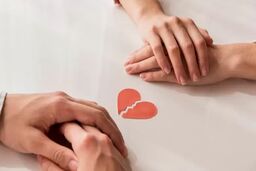 زندگی زوج عاشق زیر بار اقتصادی فروپاشید