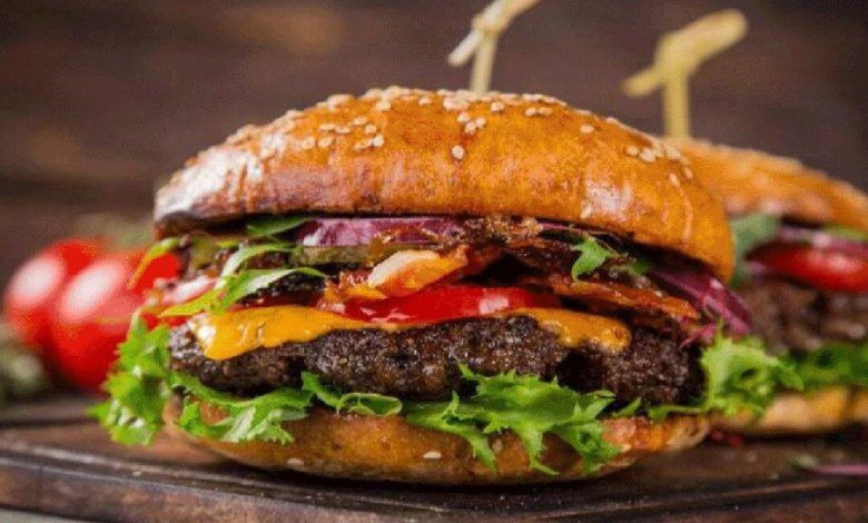 فوت و فن‌های پخت رویال برگر خانگی+‌ طرز تهیه