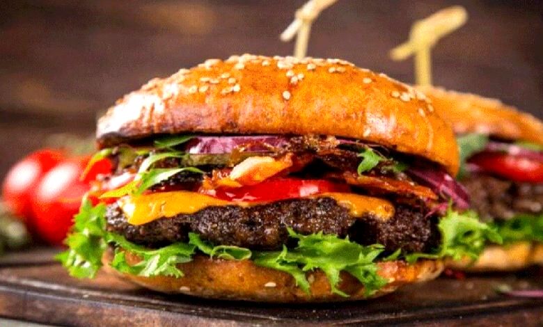 فوت و فن‌های پخت رویال برگر خانگی+‌ طرز تهیه