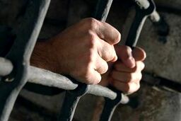 اعتراف پدر علیه پسر؛ او قاتل است