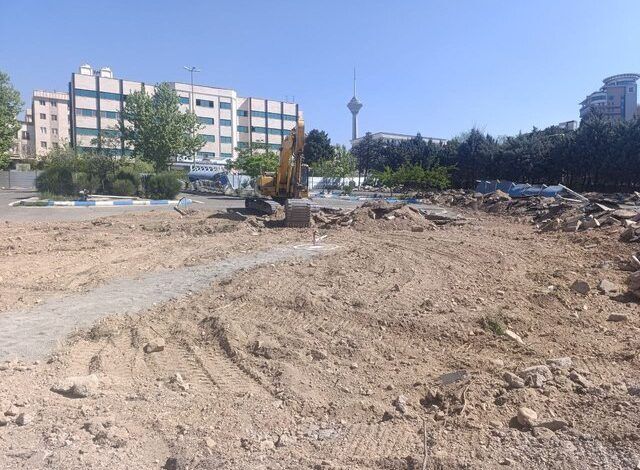 سردار رادان کلنگ ساخت ۵۰۴ واحد مسکونی ویژه پلیس راهور را بر زمین زد