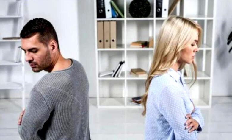 جدایی برای مردان دردناک تر است یا زنان؟