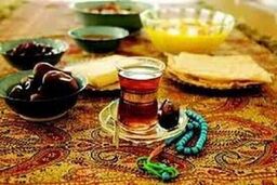 چگونه در ماه رمضان دچار کم‌آبی و اضافه‌وزن نشویم؟