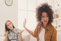 ۶ راه هوشمندانه برای برخورد با افراد سمی
