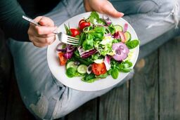 آیا رژیم گیاهخواری برای بهبود کبد چرب مناسب است؟