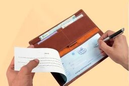 کلاهبرداری با چک افراد کارتن‌خواب