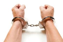 بخشش مردی که زن خیانتکارش را کشت