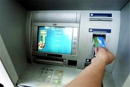 سارق فریبکار سالمندان را در ایستگاه مترو طعمه می‌کرد