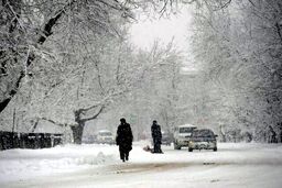 برف و سرمای شدید در افغانستان جان ده‌ها نفر را گرفت