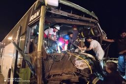 9 کشته در تصادف اتوبوس با تریلی در جاده آرین‌شهر ـ بیرجند